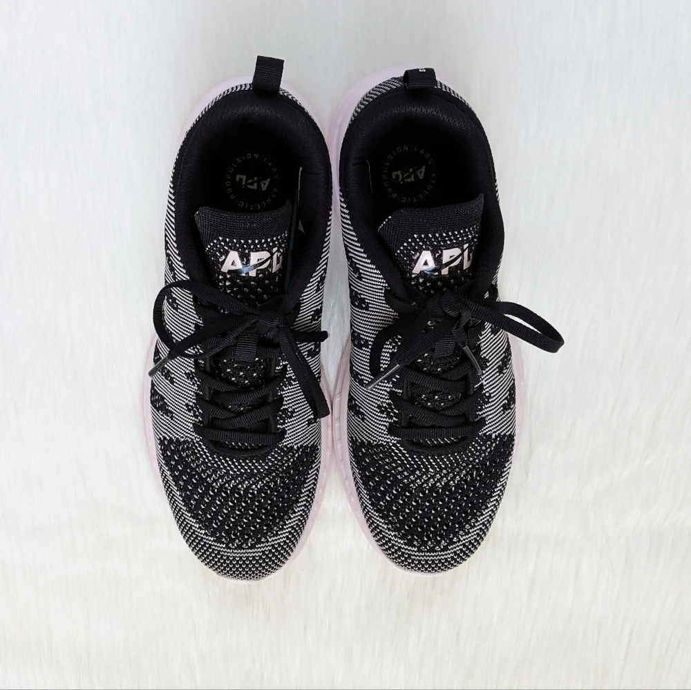 APL Techloom Pro Sneakers In Black / Bleached Pink Size 8.5 - Picture 13 of 16